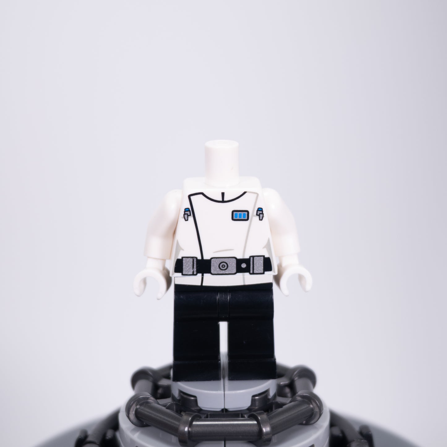 ISB Lieutenant Female Body