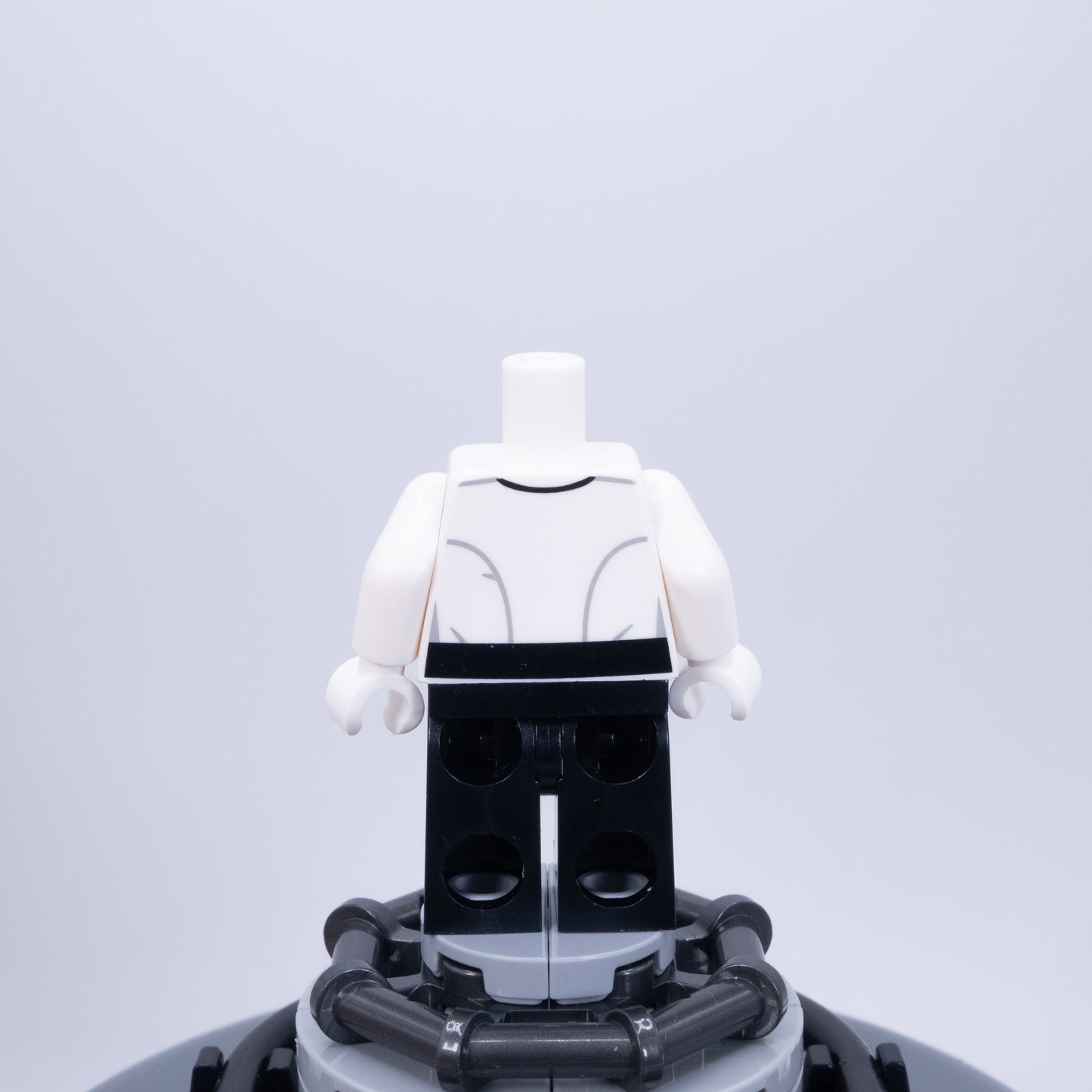 ISB Lieutenant Male Body - No Belt Boxes