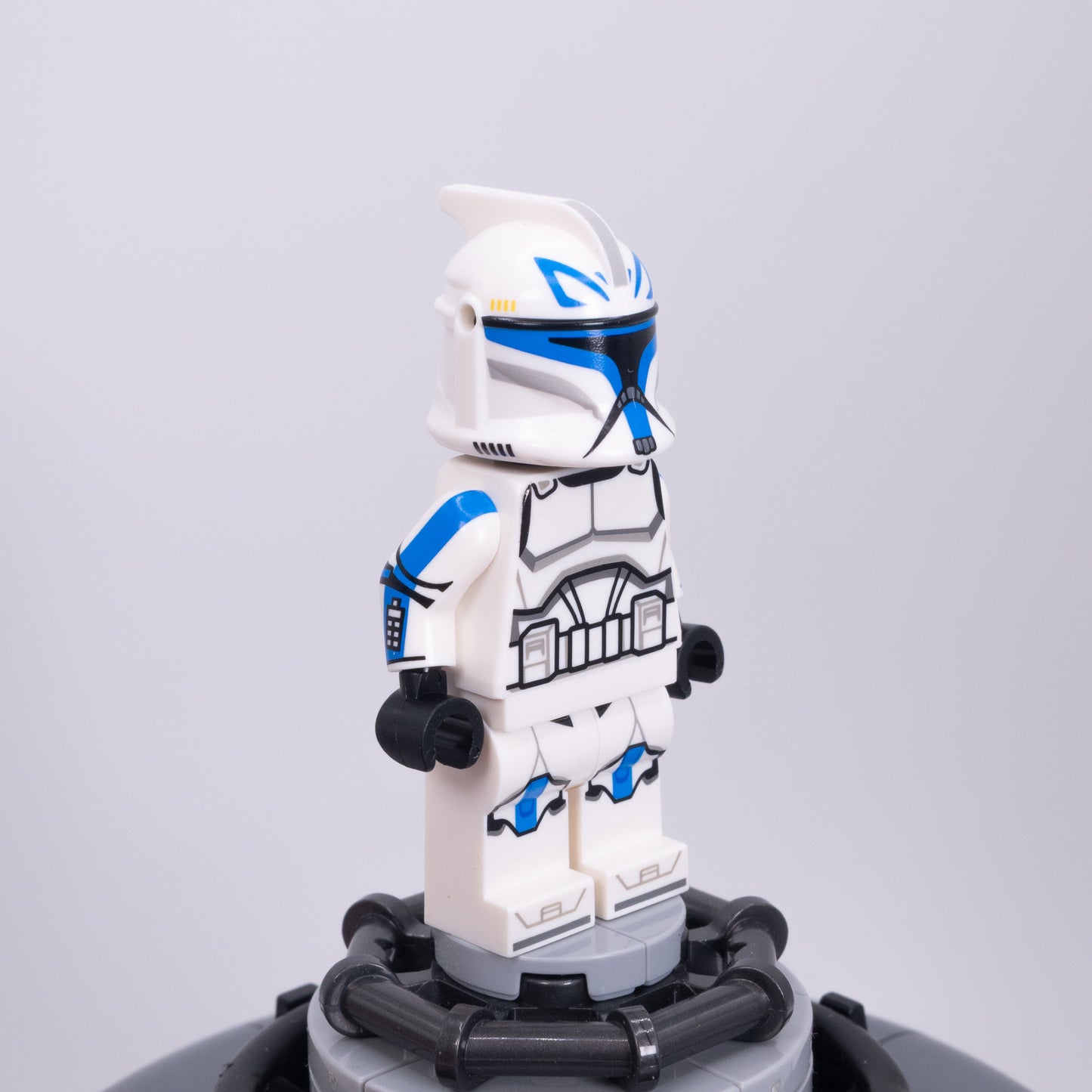 P1 Commander Blue - Naked