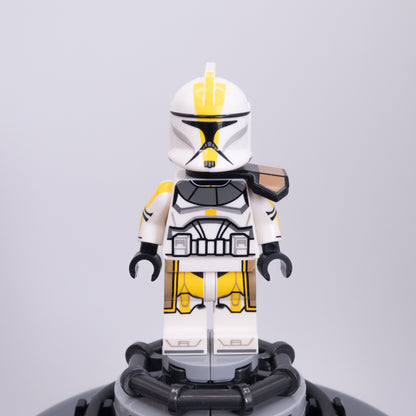 P1 Commander Yellow - Solid