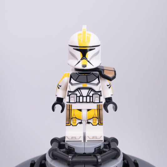 P1 Commander Yellow - Solid