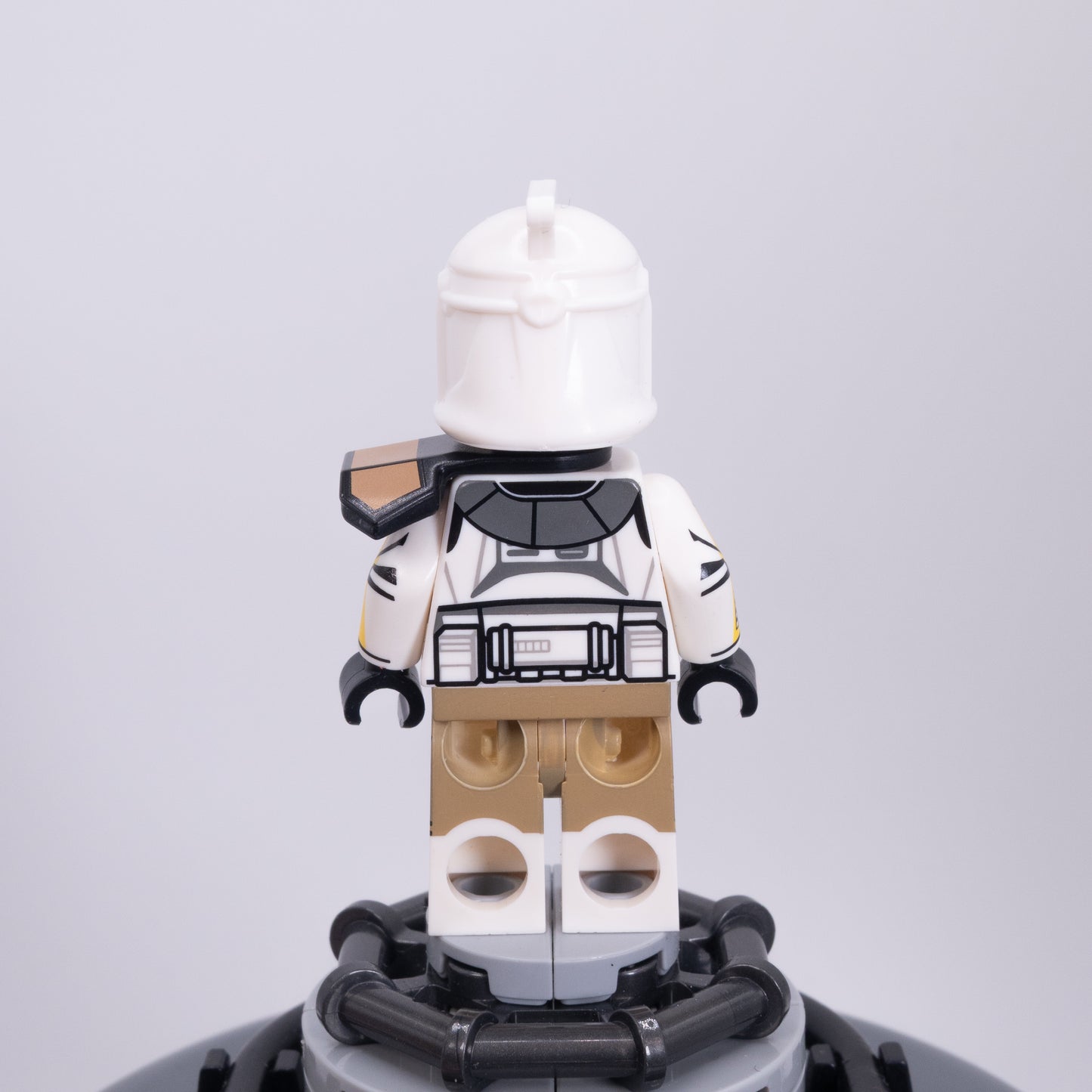 P1 Commander Yellow - Solid
