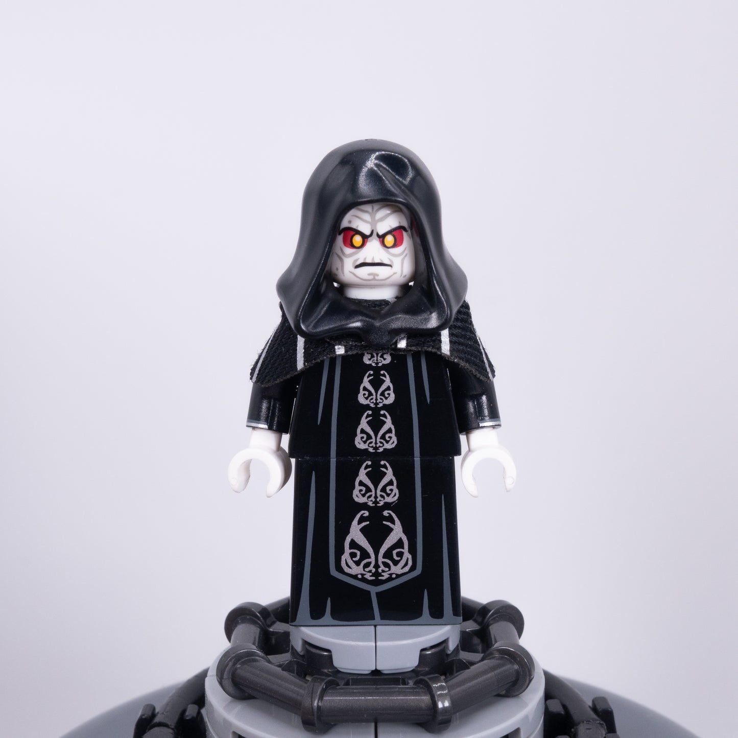 Evil Crimson Chancellor