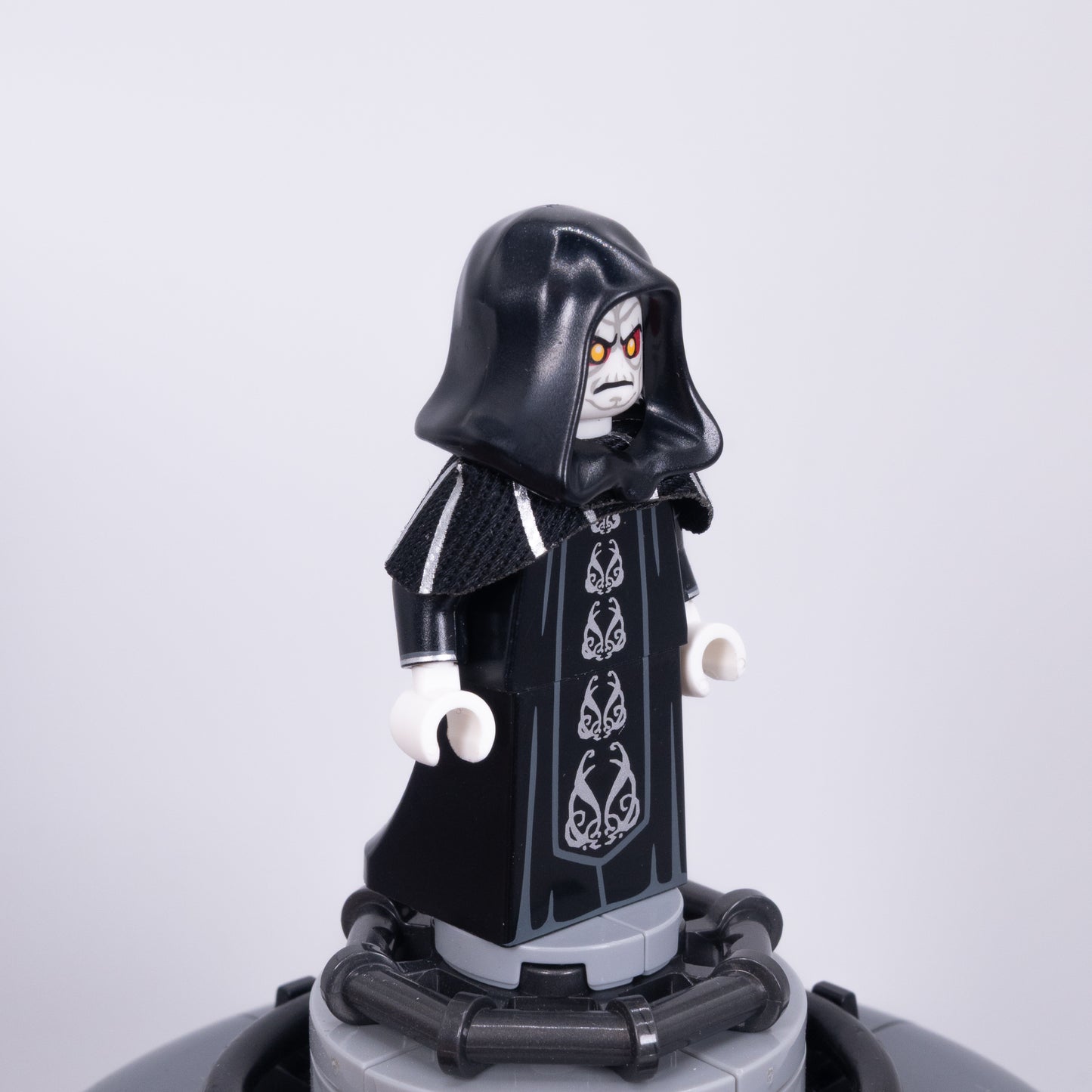 Evil Crimson Chancellor